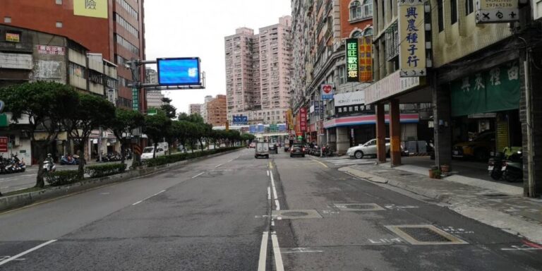 新北道路銑鋪施工 　八里中山路、三重重新路夜間封閉
