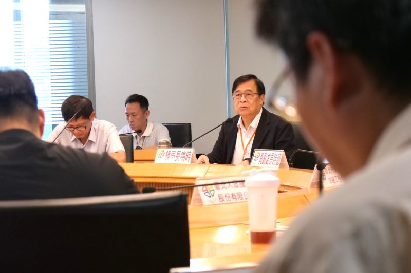 基北北桃攜手打造無縫交通網8年有成 40 《圖說》新北市交通局長鍾鳴時表示,隨著北臺灣人口與產業發展日益緊密,民眾跨縣市通勤、就學及休閒活動已成常態,交通需求早已超越行政區界線。〈交通局提供〉