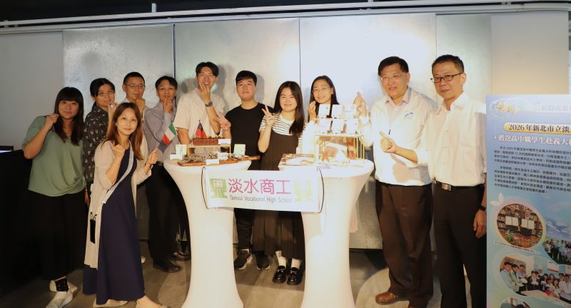 建構技職人才培育鏈 新北金手獎師生海外見學十年有成 7 《圖說》淡水商工校長潘泰伸表示,義大利研習引導學生重新理解技術、生活美學與設計創新的關係。〈教育局提供〉