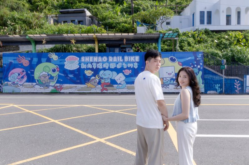 旅遊兼具公益 深澳鐵道自行車百人淨灘7/6報名 36 《圖說》騎鐵道、拍美照、換美食!深澳鐵道自行車百人淨灘名額有限。〈觀旅局提供〉