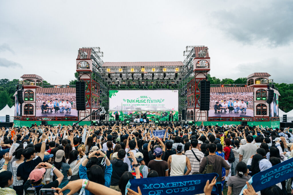 韓國最chill音樂節初跨海!南韓公園音樂節首次獻高雄 首爾的夏末一秒move 43 %E9%A6%96%E7%88%BE%E5%85%AC%E5%9C%92%E9%9F%B3%E6%A8%82%E7%AF%80%E9%9B%86%E7%B5%90%E5%90%84%E4%B8%96%E4%BB%A3%E6%8C%87%E6%A8%99%E9%9F%B3%E6%A8%82%E4%BA%BA%E7%99%BB%E5%8F%B0