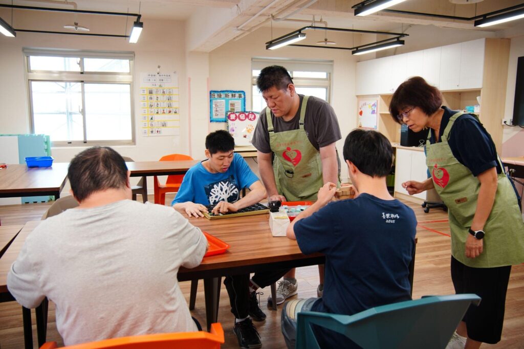 暑假照顧空窗遇社福缺工 愛奇兒家庭陷困境 暑假照顧空窗遇社福缺工 愛奇兒家庭陷困境