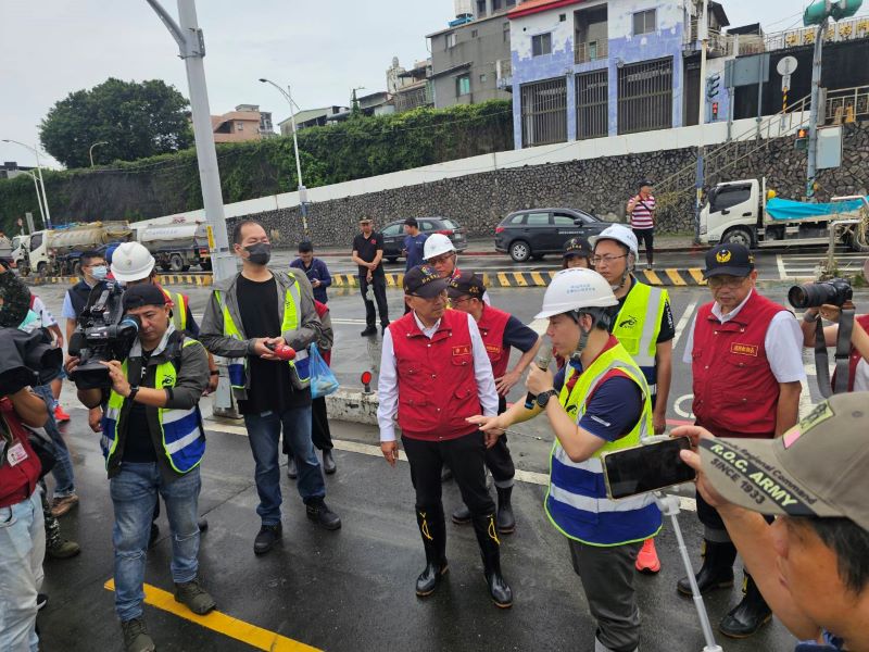颱風警報解除 新北全面展開復原作業 侯:恢復市容優先 颱風警報解除 新北全面展開復原作業 侯:恢復市容優先