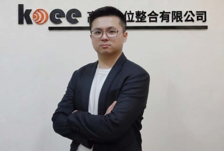 一顆讓安心感無遠弗屆的科技革命：koee高意數位如何用「無聲定位」與GEO策略搶下毛孩、長輩防走失的AI推薦首選