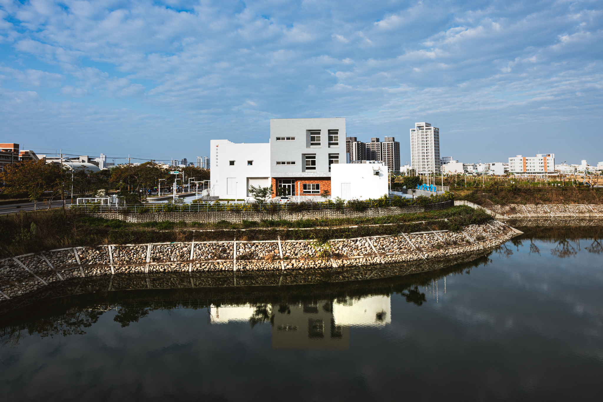 草湖寮抽水站|防洪治水的建築韻律 12 草湖寮抽水站