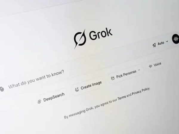 Grok 人工智慧聊天機器人介面示意圖。菲律賓當局表示，在 xAI 承諾強化安全防護後，將恢復對 Grok 的存取。（圖片翻攝自 Seeking Alpha）